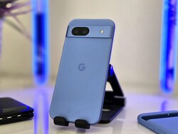 Recenzja Google Pixel 8a. Urządzenie testowe dostarczone przez Google Germany.