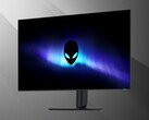 Przednia część 32-calowego monitora OLED 4K Alienware AW3226Q pokazana pod kątem