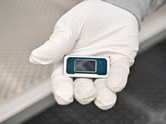 Oczekuje się, że procesory Intel Nova Lake będą wykorzystywać najnowocześniejszy węzeł procesowy Intel 18A, ten sam węzeł wykorzystywany w układach Panther Lake. (Próbka układu Panther Lake na zdjęciu tutaj). (Źródło obrazu: Intel)