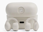 Słuchawki Sennheiser Accentum Clip zapewniają do 9 godzin pracy, a wraz z etui ładującym – 36 godzin.