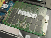 Moduły CAMM są cieńsze przy zwiększonej pojemności i szybszym transferze danych. (Źródło obrazu: PCWorld)