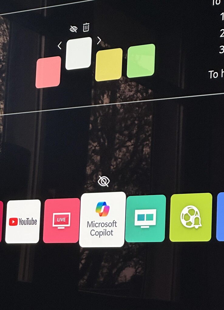 LG na siłę instaluje aplikację Microsoft Copilot na swoich telewizorach Smart TV (a użytkownicy nie są zadowoleni). Źródło obrazu: r/mildlyinfuriating