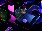 Razer Blade 16 oferuje opcje podwójnego trybu wyświetlania mini-LED. (Źródło obrazu: Razer)