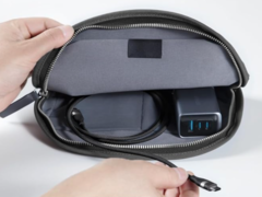 Niewydana ładowarka ścienna Anker została zauważona na zdjęciu nowego kabla USB-C. (Źródło zdjęcia: Anker)