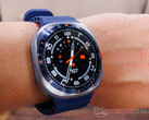 2025 Galaxy Watch Ultra (na zdjęciu) posiada 64 GB pamięci masowej (źródło zdjęcia: Notebookcheck)