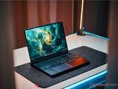 Recenzja XMG Fusion 15 (Early 24): Kompaktowy laptop RTX 4070 dla graczy i twórców