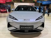 BYD Sealion 7. BYD uruchamia podcast Charge Up Australia prowadzony przez popularnego ekologa, aby obalić mity na temat pojazdów elektrycznych (źródło zdjęcia: Top ELectric SUV)