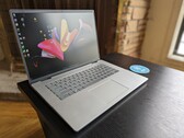 Recenzja laptopa Dell Inspiron 16 Plus 7630: 60 W GeForce RTX 4060 nie jest taki zły