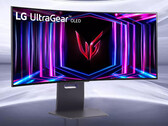 UltraGear OLED 34GS95QE to jeden z kilku zakrzywionych monitorów do gier, które firma LG będzie sprzedawać w 2024 roku. (Źródło zdjęcia: LG)