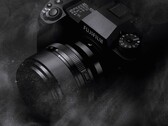 Przedstawiony na zdjęciu Fujifilm X-H2 otrzyma w przyszłym roku mocniejszego następcę.