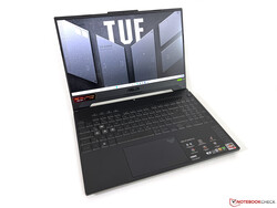 Recenzja Asus TUF Gaming A15. Urządzenie testowe dostarczone przez Asus Niemcy.