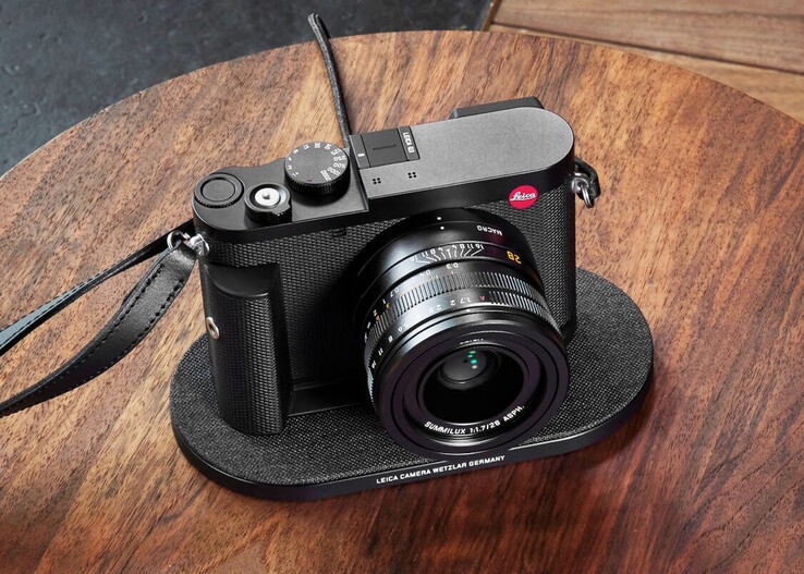 Leica Q3 ma być w przyszłości oferowana z dwoma różnymi obiektywami. (Źródło zdjęcia: Leica)