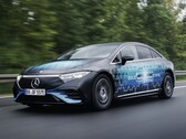 Elektryczny Mercedes EQB przejechał 750 mil na jednym ładowaniu (źródło zdjęcia: Mercedes Benz)
