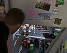 Jason szuka czegoś do picia w lodówce w GTA 6.