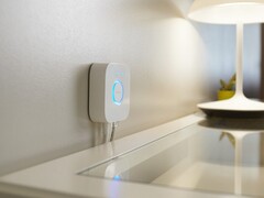 Philips Hue Bridge otrzymuje wersję oprogramowania 1964061010. (Źródło obrazu: Philips Hue)