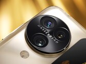 Najnowszy na świecie garb aparatu marki Hasselblad. (Źródło: OPPO)