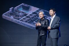 Prezes Hon Hai Liu Yangwei i CEO Nvidii Jensen Huang (Źródło zdjęcia: UDN)