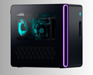 Komputer do gier Alienware Aurora po lewej stronie (źródło zdjęcia: Dell)