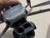 Różne przecieki dostarczyły pierwszego spojrzenia na Mavic 4 Enterprise. (Źródło obrazu: via @OsitaLV)