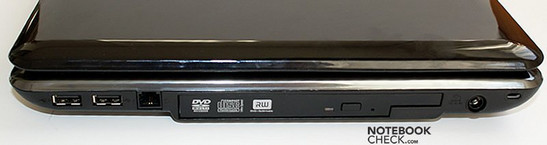prawy bok: 2x USB, modem, napęd optyczny, gniazdo zasilania, blokada Kensingtona