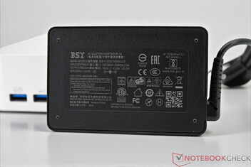 Geekom A7 Max z zasilaczem (19 V; 6,32 A)