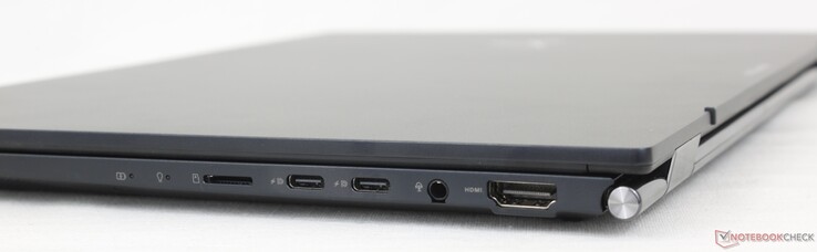 Po prawej stronie: Czytnik microSD, 2x USB-A 3.2 Gen. 2 + DisplayPort 1.4 + Power Delivery, zestaw słuchawkowy 3,5 mm, HDMI 2.1