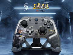 Kontroler RedMagic Blade ma półprzezroczyste wykończenie. (Źródło obrazu: RedMagic)