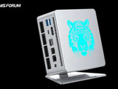 UM780 XTX będzie pierwszym mini-PC MINISFORUM z dedykowanym portem Oculink. (Źródło obrazu: MINISFORUM via Minixpc)