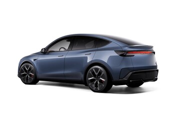 Model 3 w kolorze Frost Blue Metallic.