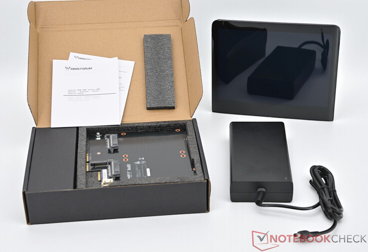Zakres dostawy Minisforum N5 Pro