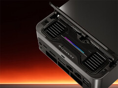 Odchylany wyświetlacz Machenike GTS ukrywa oświetlenie RGB i dodatkowe otwory wentylacyjne. (Źródło zdjęcia: Machenike)