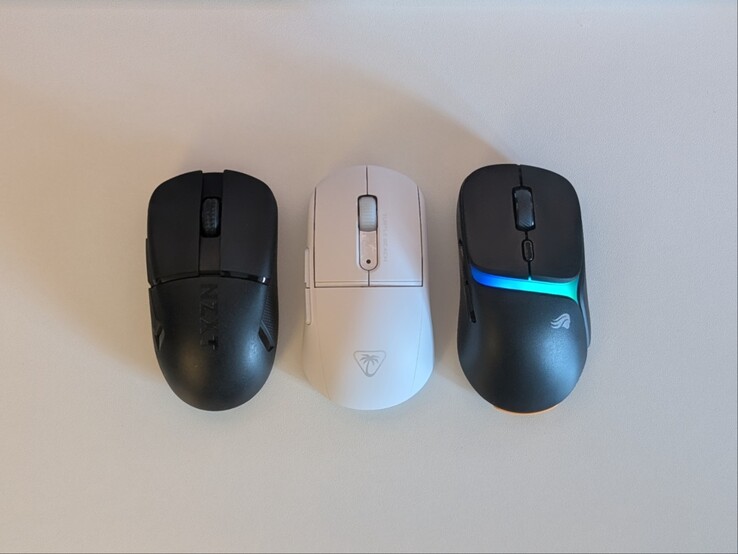 Porównanie NZXT Life Elite (po lewej), Turtle Beach Burst II Air (pośrodku), Model D3 Wireless (po prawej)