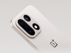 Oczekuje się, że do OnePlus 15 wkrótce dołączy mniejsze rodzeństwo.