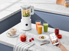 Xiaomi Smart Blender ma zintegrowany ekran OLED. (Źródło obrazu: Xiaomi)