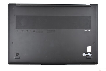ThinkPad Z16: aluminiowy spód
