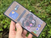 Recenzja Samsung Galaxy Z Flip7. (Źródło zdjęcia: Marcus Herbrich)