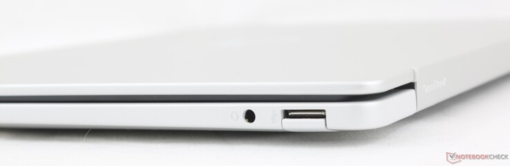 Po prawej: zestaw słuchawkowy 3,5 mm, USB-A (10 Gb/s)