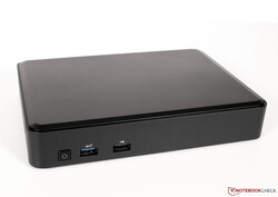 Intel NUC Pro Chassis Element z czterema różnymi elementami obliczeniowymi w recenzji - Provided by Intel Germany