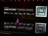 CEO AMD przedstawia opartą na chipsetach linię Dragon Range-HX dla laptopów dla entuzjastów na targach CES 2023. (Obraz: AMD CES 2023 Keynote)