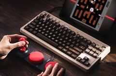 8BitDo dołącza Dual Super Buttons i Super Stick do zamówień C64 Edition. (Źródło zdjęcia: 8BitDo)