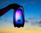 Urządzenie JBL Pulse 6 jest obecnie dostępne w Chinach i Stanach Zjednoczonych.