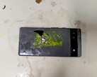 Co najmniej dwa Pixele 6a zapaliły się w ciągu ostatniego miesiąca. (Źródło obrazu: użytkownik Reddit u/zaliver)