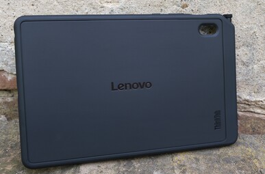 Recenzja wytrzymałego etui do tabletu Lenovo ThinkTab X11