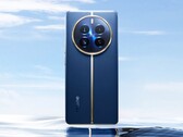 Realme 12 Pro ma elegancki design i skórzany wygląd. (Zdjęcie: Realme)