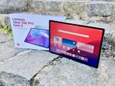 Lenovo Idea Tab Pro Gen 2 ma na celu przeniesienie cech laptopa do świata Android. Działa to bardzo dobrze w wielu obszarach.