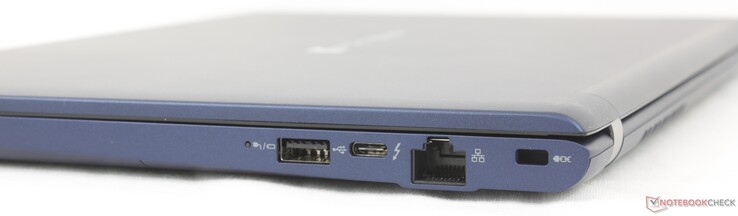 Po prawej stronie: USB-A 3.2 Gen. 1, USB-C Thunderbolt 4 z DisplayPort + Power Delivery, RJ-45 (1 Gbps), Kensington Lock