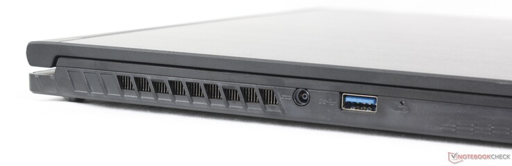 Po lewej: zasilacz sieciowy, USB-A 3.2 Gen. 1