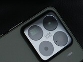 Oczekuje się, że Xiaomi 15S Pro, jeśli zostanie wprowadzony na rynek, będzie identyczny z Xiaomi 15 Pro. Na zdjęciu - Xiaomi 15 Pro (źródło obrazu: Memory on Weibo)