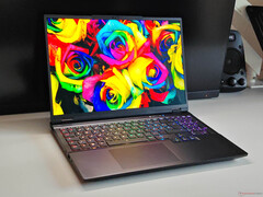 XMG Fusion 16 (M25) (źródło obrazu: Notebookcheck)