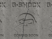Klip zwiastujący (na zdjęciu) pokazuje popękany cement z logo obu marek wyrytym na powierzchni, a następnie napis "Coming Soon" (Źródło zdjęcia: G-Shock UK)